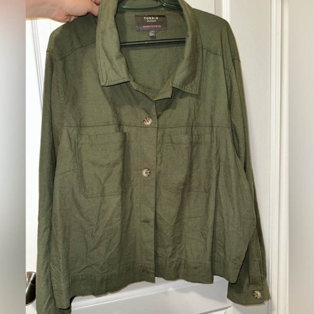 Torrid Lightweight Button-Up Jacket | Oversized Fit
